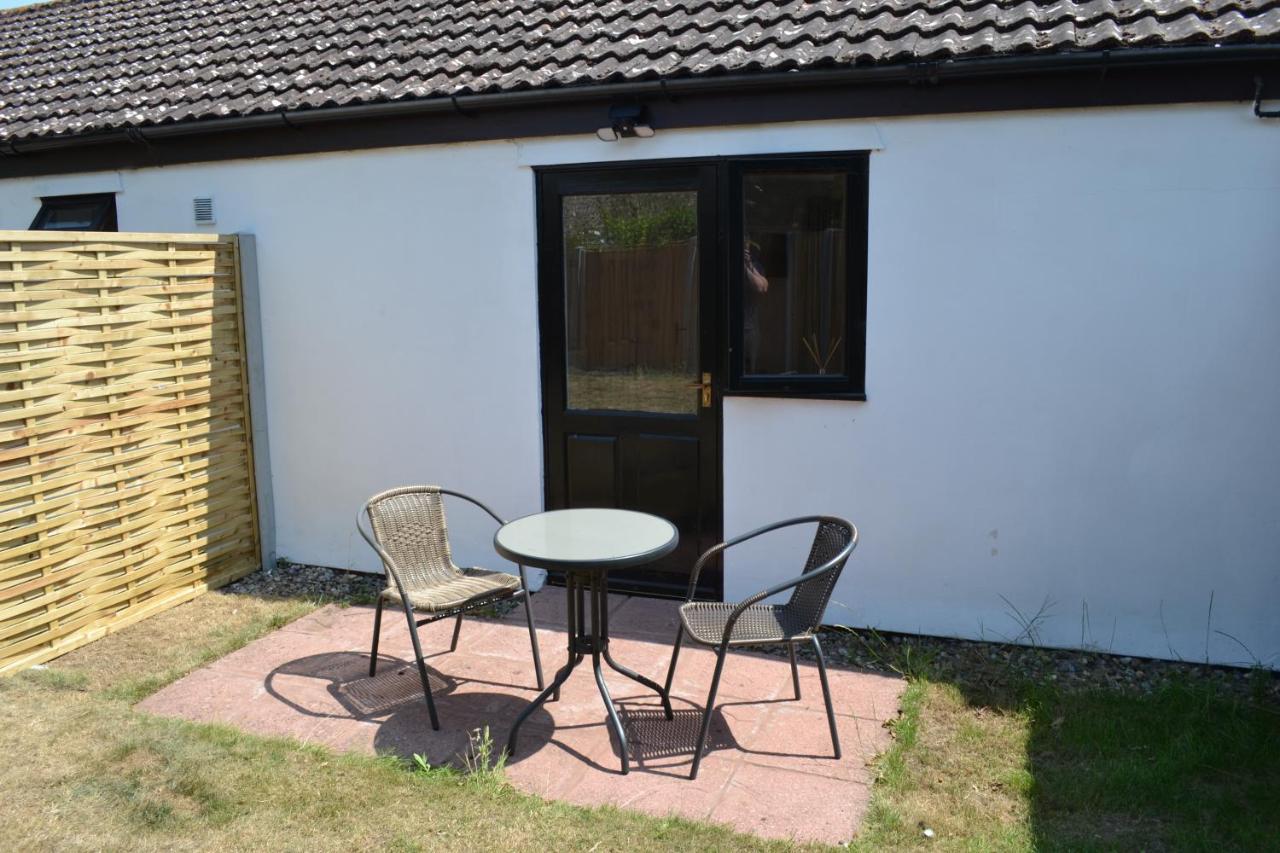 Number 4 - Lytton Tree Lodge, Reydon, Southwold Eksteriør billede